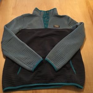 LL Bean Airlight Knit Pullover - Medium